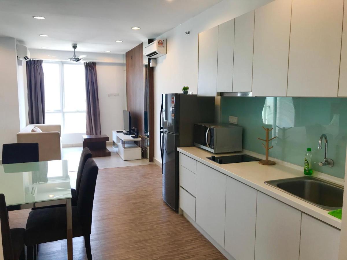 Mansion One Suites By Little Cabin Τζωρτζ Τάουν Εξωτερικό φωτογραφία