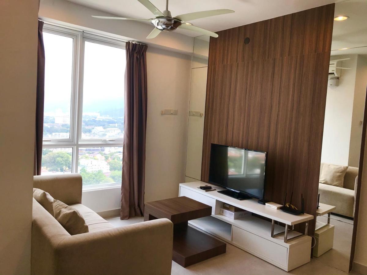 Mansion One Suites By Little Cabin Τζωρτζ Τάουν Εξωτερικό φωτογραφία