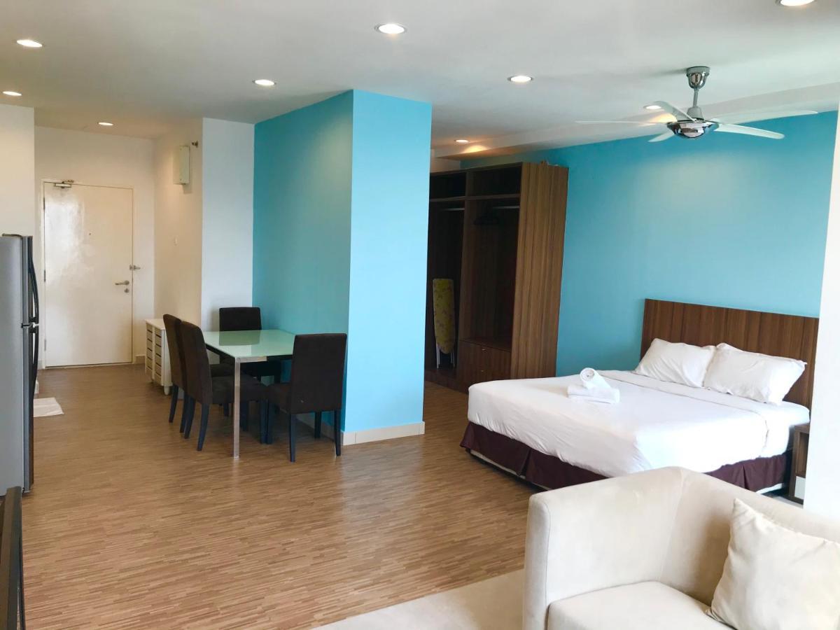 Mansion One Suites By Little Cabin Τζωρτζ Τάουν Εξωτερικό φωτογραφία